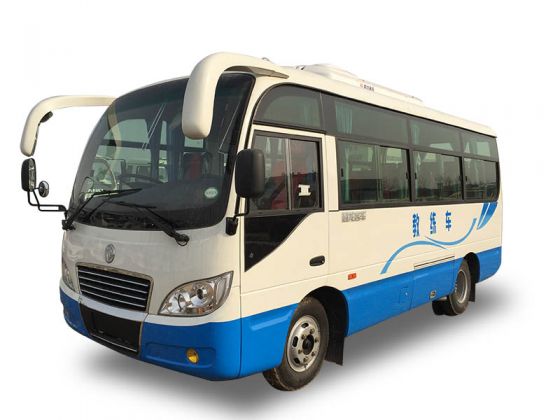 14—17座旅游车